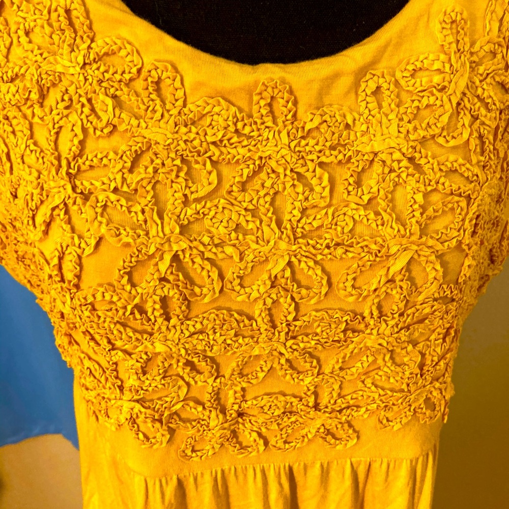 Beautiful comfy summer dress yellow